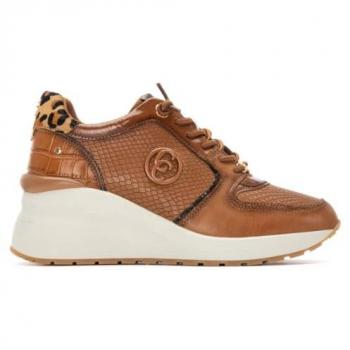 Carmela Casual Leather Sneaker – 16244403