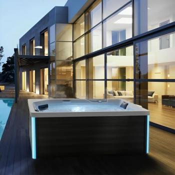 Outdoor Whirlpool GALERA 190x130 mit integrierter Heizung und Hydromassage