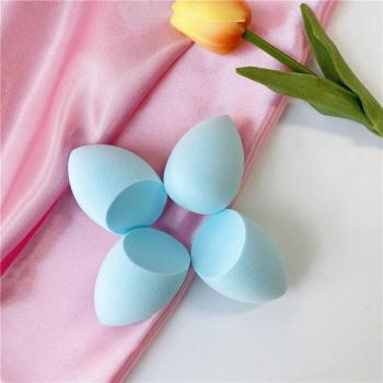 Coussin coloré pour maquillage