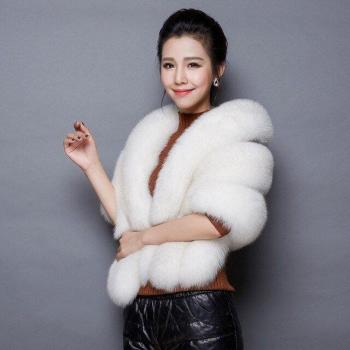 Chaqueta Elegante de Piel Sintética