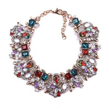 Collana gialla floreale con dettagli in diamante