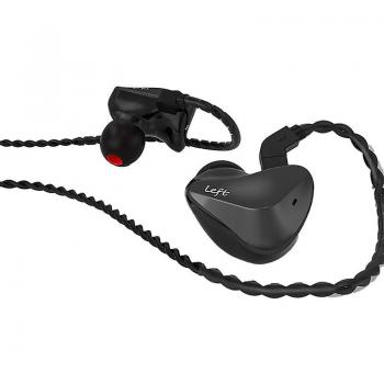 Auriculares Cableados en Negro con Conexión de 3,5 mm para Escuchar Canciones CSK