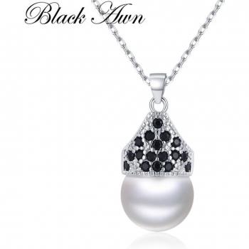 Collar Redondo Plateado AWN