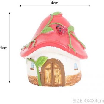 Mini Casa de Jardín con Calabaza