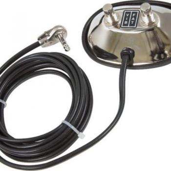 Fender 2-Button Fußschalter für Vibrato und Fat
