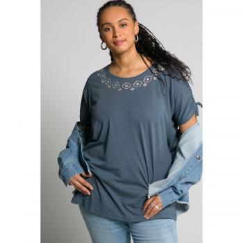 Plus Size Grey Tee with Embroidery and Shirred Sleeves, Women’s Size 24/26
