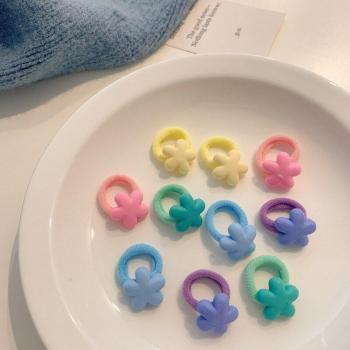 Chouchous pour cheveux avec nœud floral