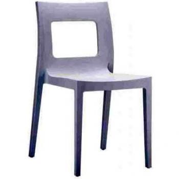 Chaise de cuisine empilable