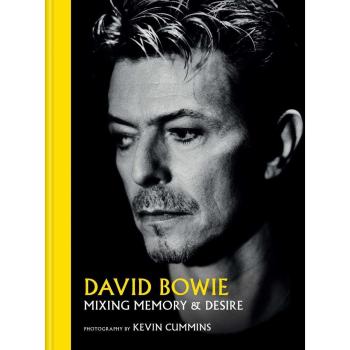 David Bowie : Mixing Memory & Desire, by Kevin Cummins