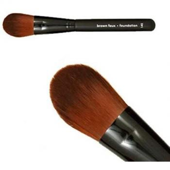 Veg-Up Foundation Brush Model 140