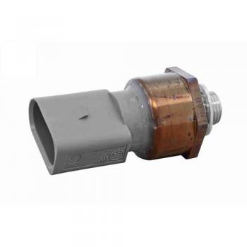 V10-73-0311 Oil Pressure Sensor – VEMO Brand