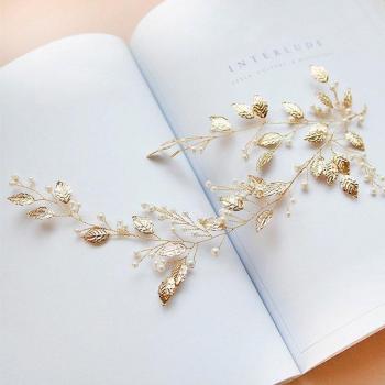 Elegant Bride Headdress