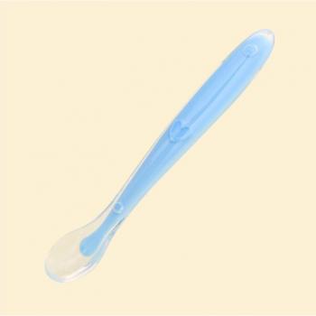 Cuillère sécurisée en silicone pour bébés