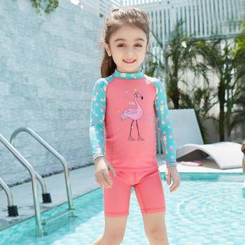 Traje de baño de niña con tecnología anti-UV UPF 50 y secado veloz