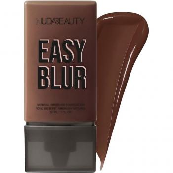 Foundation Huda Beauty Easy Blur Cake