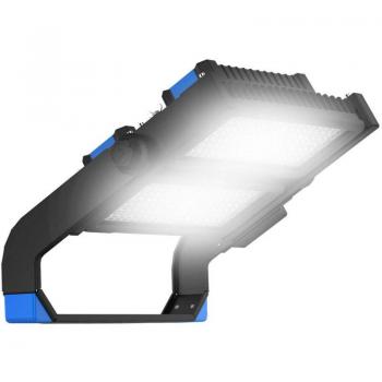Ledkia Foco LED 600W Stadium Profesional – IP66, Regulable 1‑10 V, Blanco Cálido 3000 K