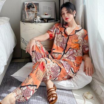 Cool Comfort Silk Loungewear – Women’s Short Sleeve Trousers & Pajama