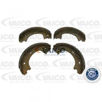 Vaico Bremsbackensatz für Mercedes Sprinter und VW Crafter