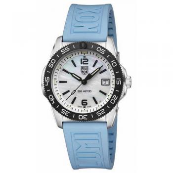 Luminox Pacific Diver Damenuhr 39 mm