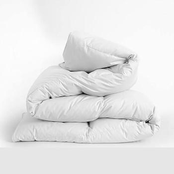 Couette blanche 240x260 cm ultra chaude pour l'hiver 590 grs