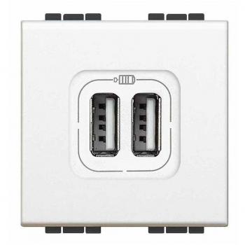 Adaptateur de Prise avec 2 USB Living International