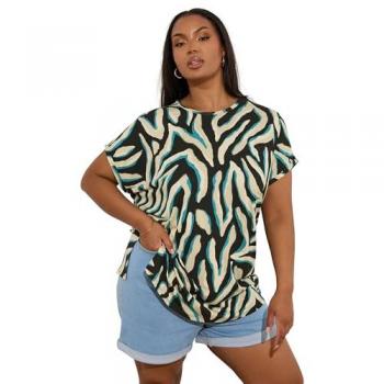Curve‑Print Black Animal Graphic Shirt