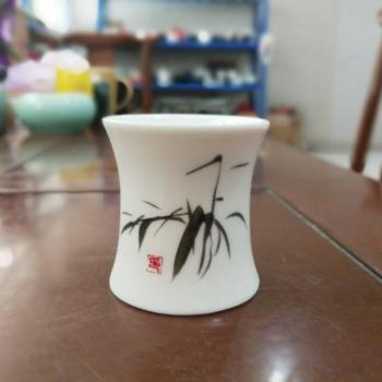 Saké Cup en Céramique 40 ml, Paquet de 2 – Motif Prunier