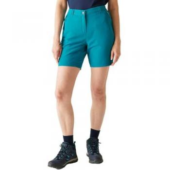 Chaska III Regatta Short