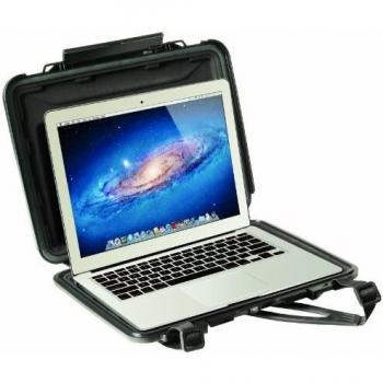 Peli 1070CC Ultrabook-Transporttasche, schwarz