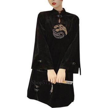 Robe traditionnelle chinoise gothique