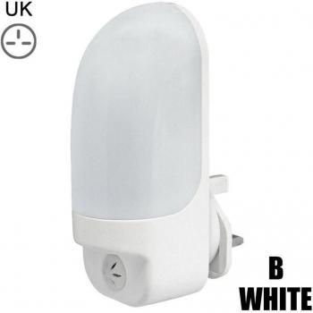 Lampe de nuit LED à branchement automatique