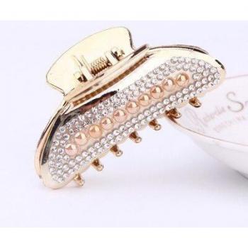 Stilvolle Haarnadel mit Strass