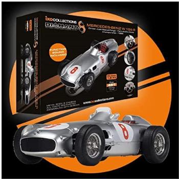 Ixo 1:8 Mercedes W196 Nr. 8 – Fangio Collectie