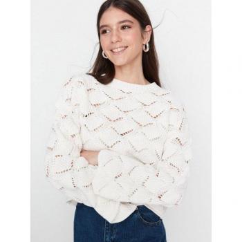 Trendyol Damenpullover: Durchbrochenes Ecru-Design mit Lochdetail – Größe S