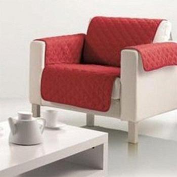 Douceur d'Intérieur Protège Fauteuil Matelassé Microfibre Uni Club Rouge 165 x 179 cm