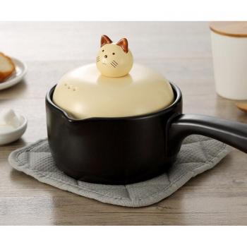 Recipiente cerámico decorado con fideos ideal para leche y comidas