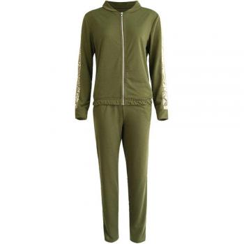 Modischer Anzug mit Pailletten und Jacke
