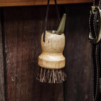 Kentucky Petite Hoof Pick