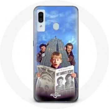 Samsung Galaxy A20e Schutzschale „Mama, ich habe den Flieger schon wieder verpasst“ (Kevin Allein zu Haus)
