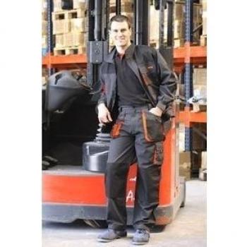 961/M PANTALON LARGO MULTIBOLSILLOS 65% POLIESTER/35% ALGODON. COLOR NEGRO CON DETALLE