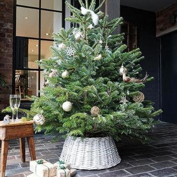 White Wash Wicker Tree Skirt Round 60cm