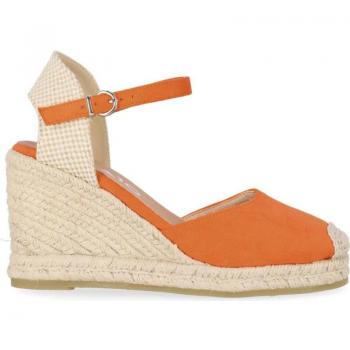 Sandalias de Cuña con Hebilla CHIKA10 NADIAS 08