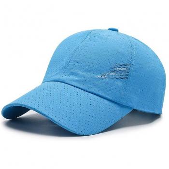 Visera Casual con Letra 3D