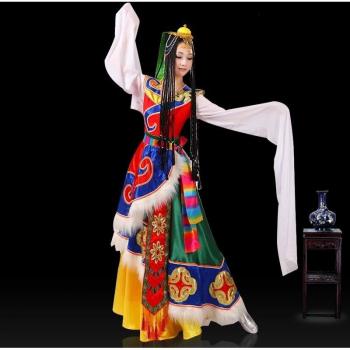 Robe de performance tibétaine