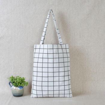 Damen Schultertasche im Karomuster