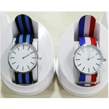 Orologio Polso Trendy Estate con Cinturino a Strisce Stoffe