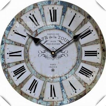 Élégance Forestière – Horloge Décorative Europeenne