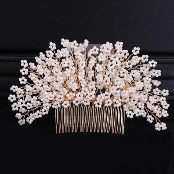Peigne latéral de mariage aux perles de fleurs