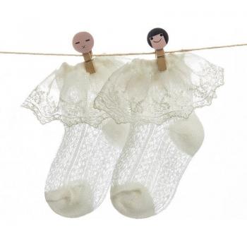 Princesa encantadora: calcetines pastel para niños