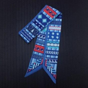 Bufanda de mujer con patrones geométricos y lazo SJ086